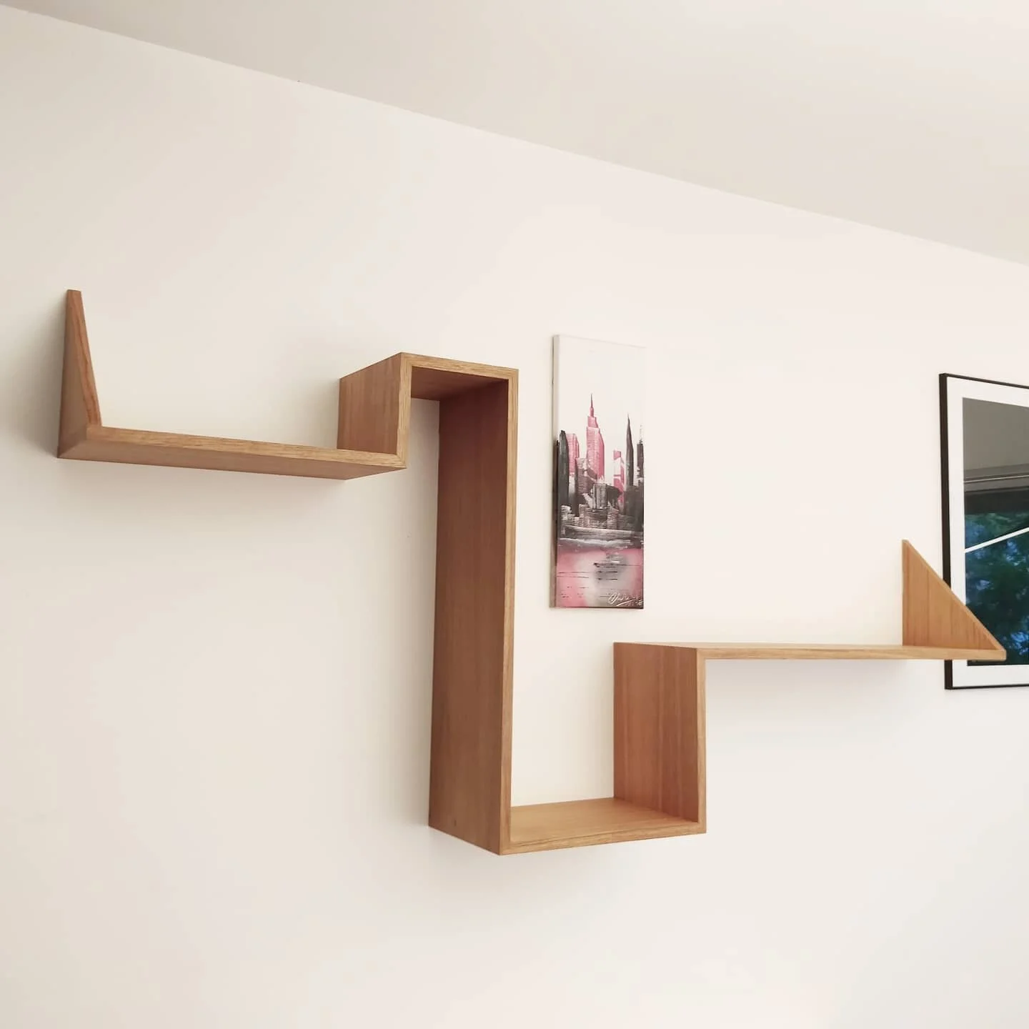 Etagère murale graphique