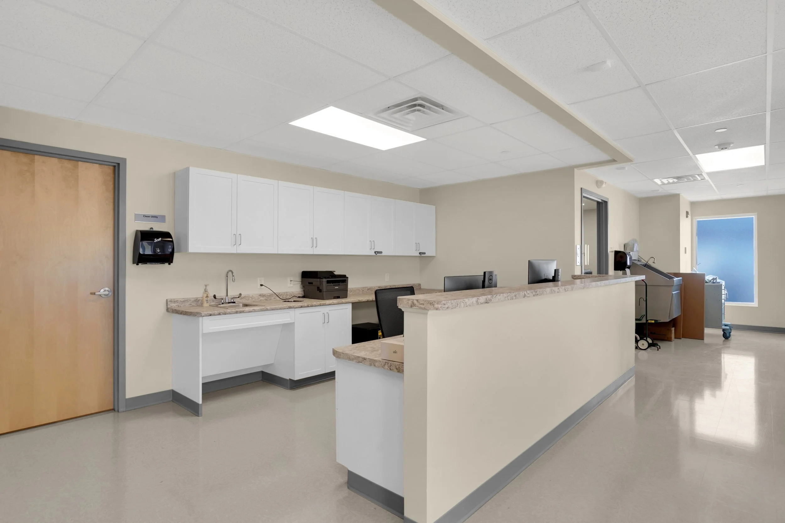 medical center clinician counter and sink