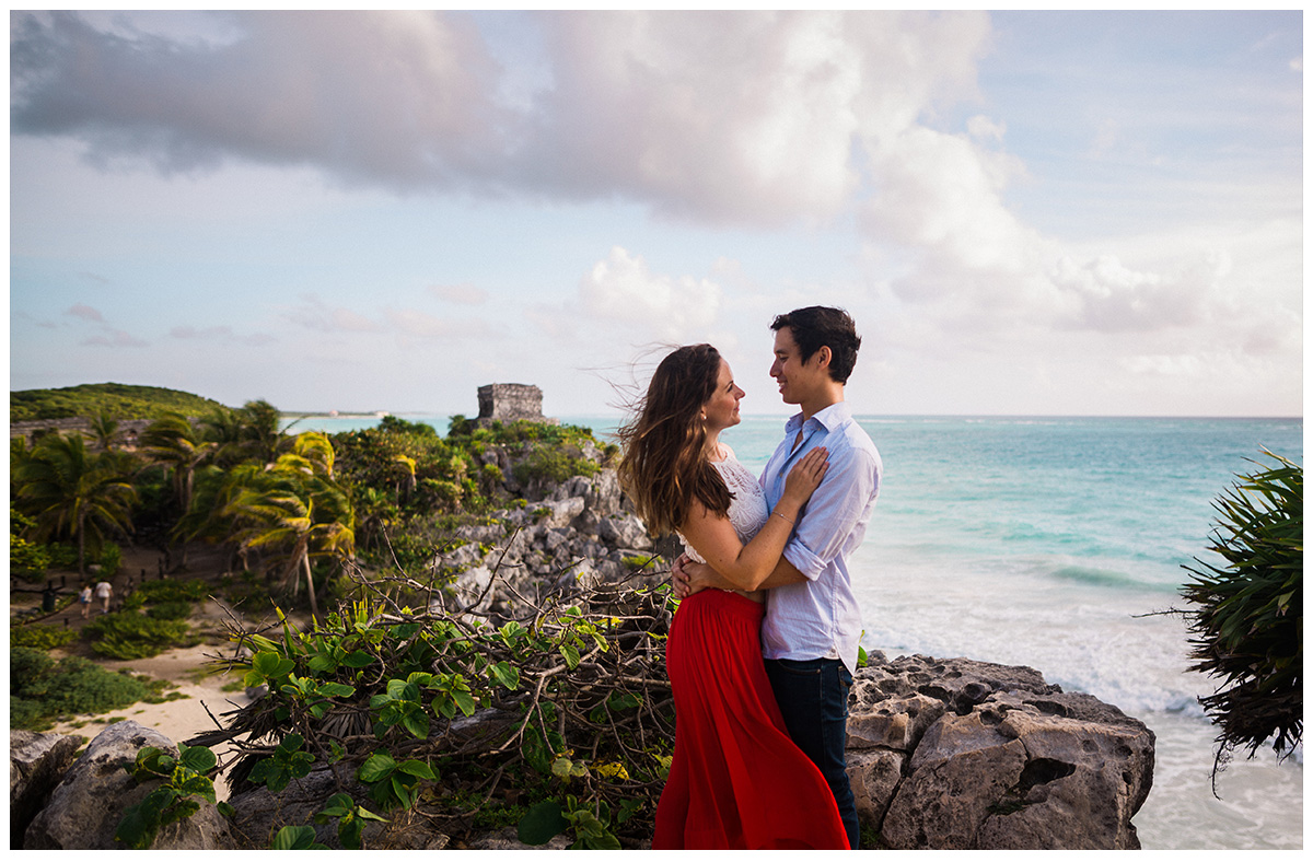 01-Tulum-Ruins-Mexico-Honeymoon-Photography-Sarah-Mack-Photo.jpg