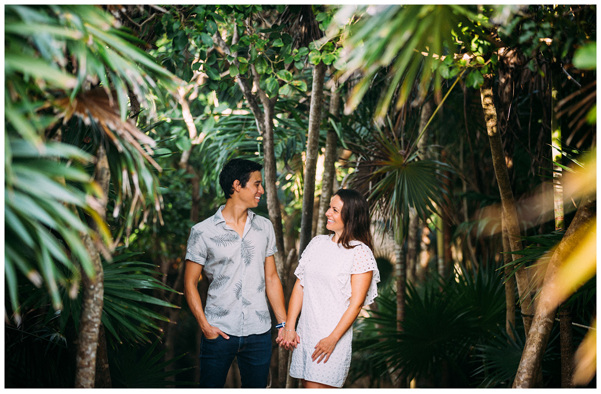 06-Tulum-Ruins-Mexico-Honeymoon-Photography-Sarah-Mack-Photo.jpg