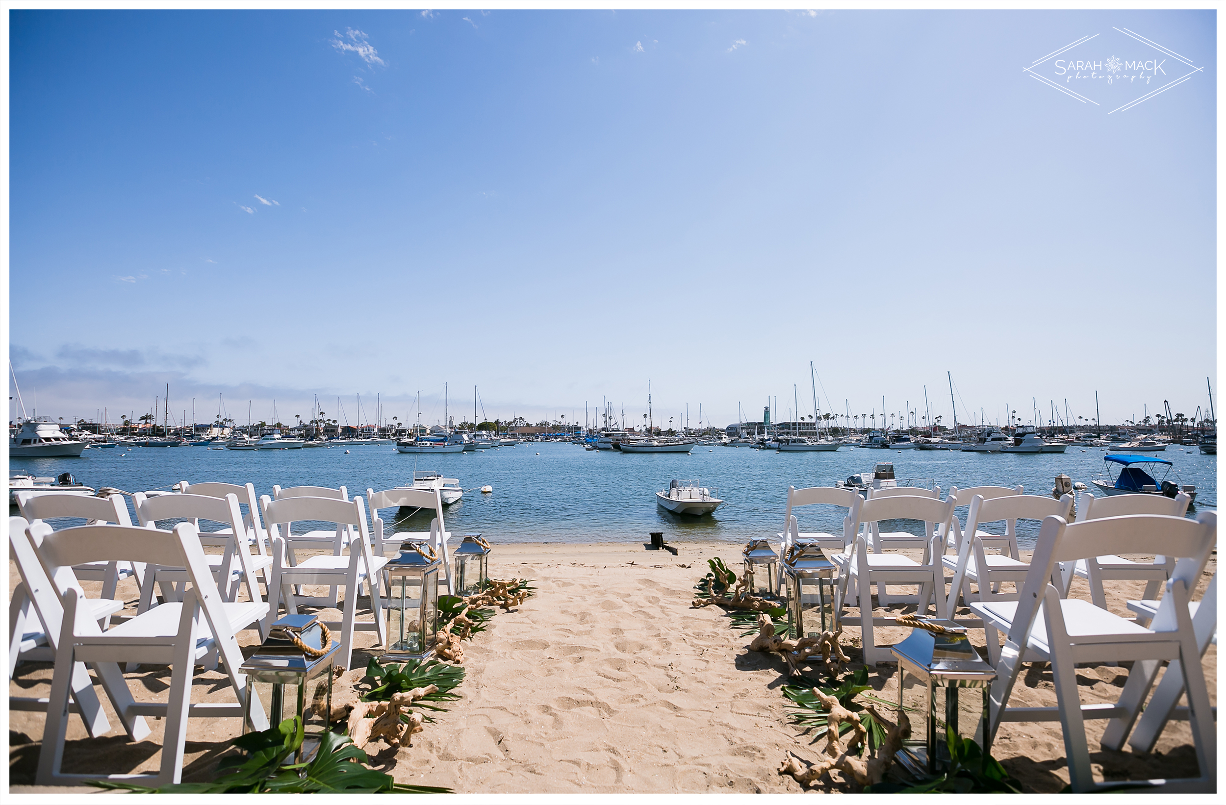 AD-Lido-Island-Newport-Beach-Intimate-Wedding-Photography-7.jpg