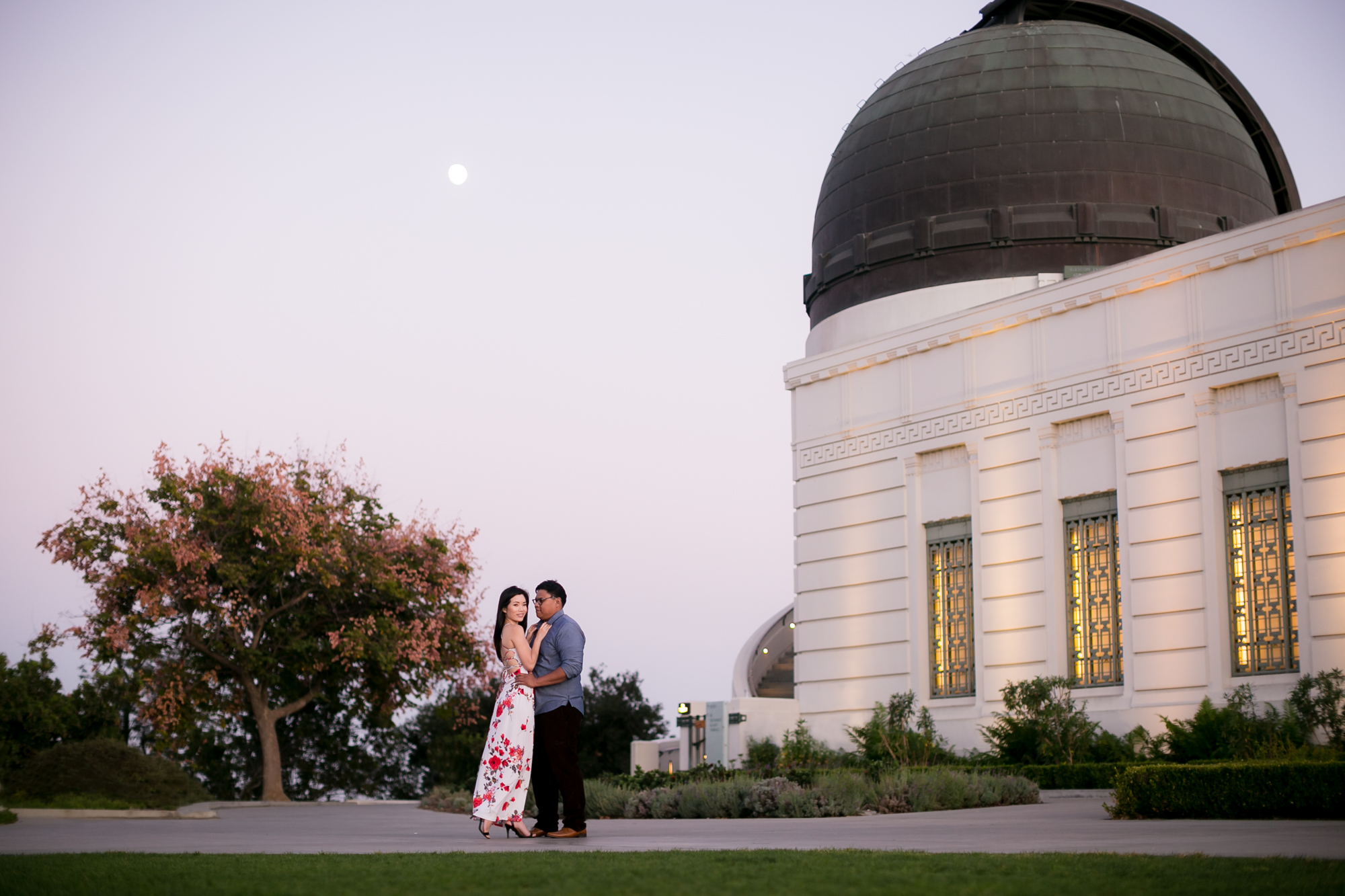 CM-Pasadena_City-Hall-Engagement-Photography-0009.jpg