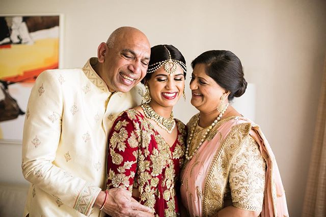 All you need is love... love.. love is all you need.  This family is filled to the brim with love! It radiates around them like sunshine! Remember to spread some love today!
.
Venue: @dtreepalmsprings
Planner: @ajitachopraevents