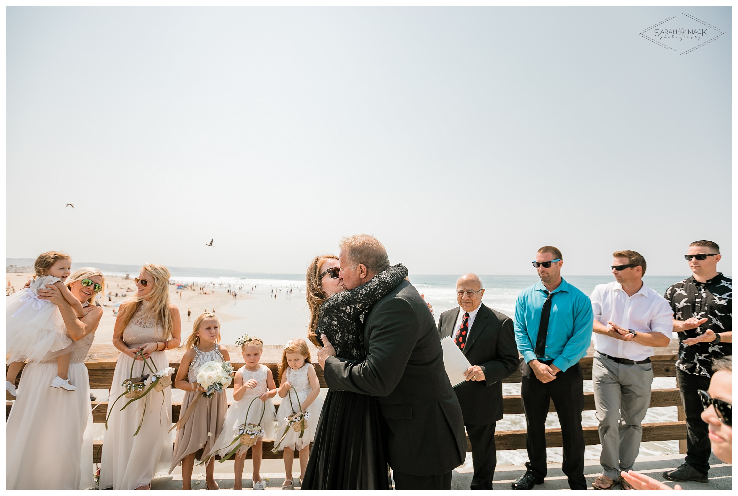 LM-Newport-Beach-Pier-Intimate-Wedding-Photography 105.jpg