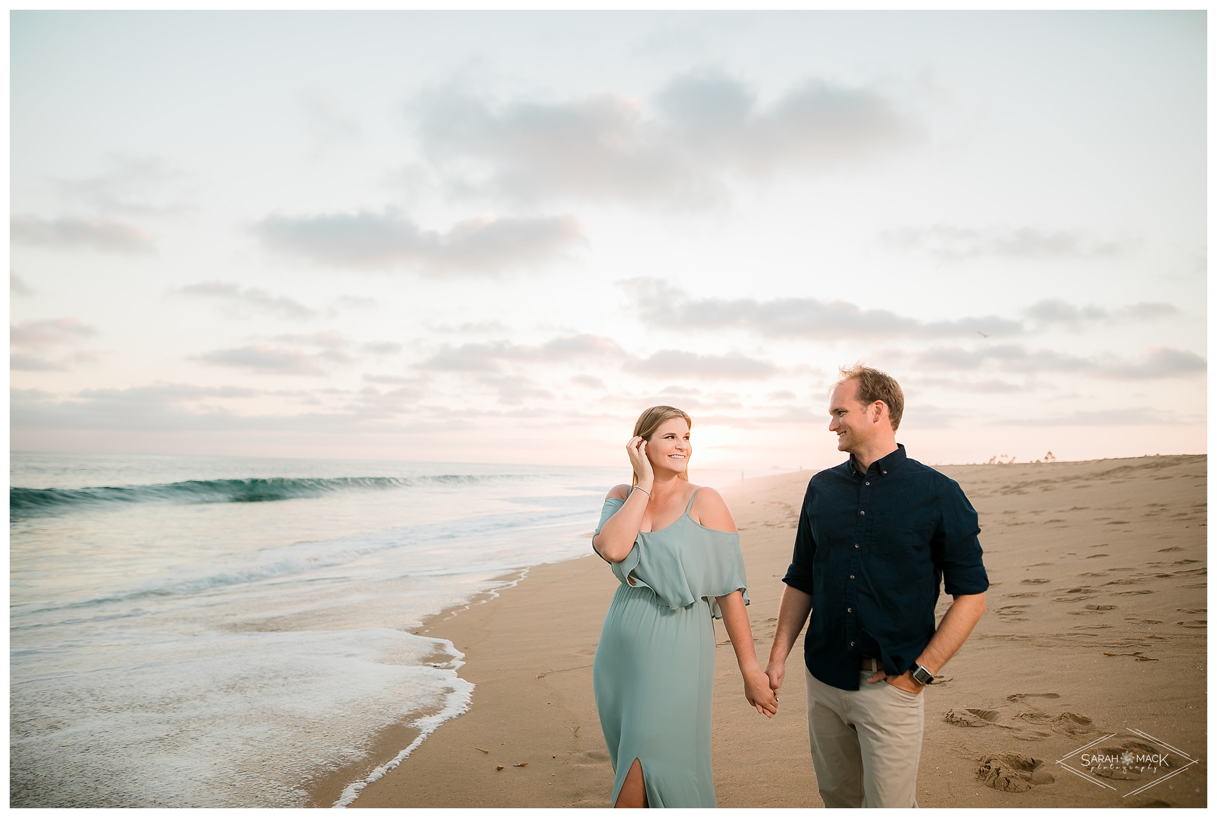 HI_Balboa_Island_Newport-Beach-Engagement-Photography-033.jpg