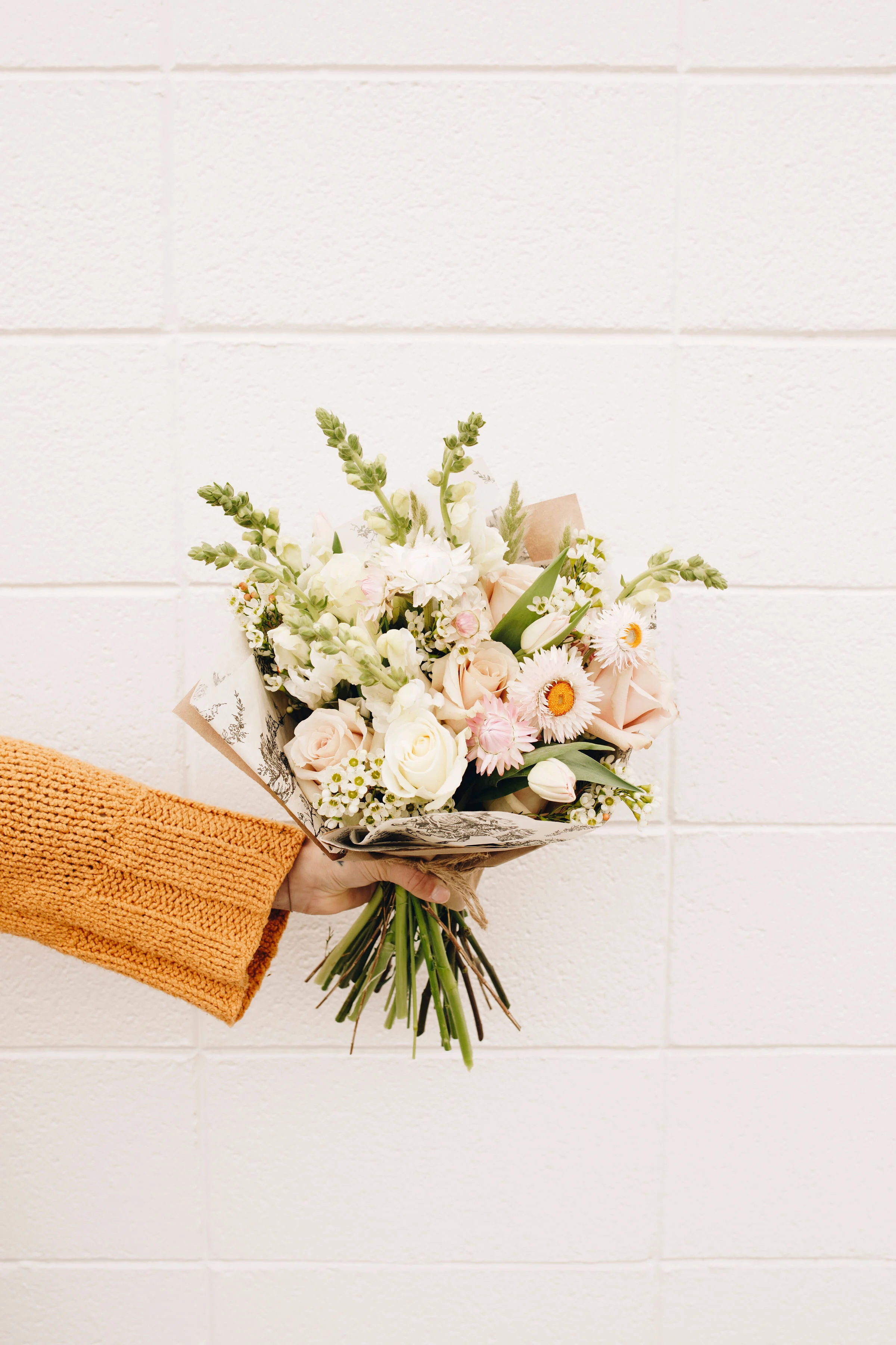 Local Flower Delivery Reno — helianthus floral design