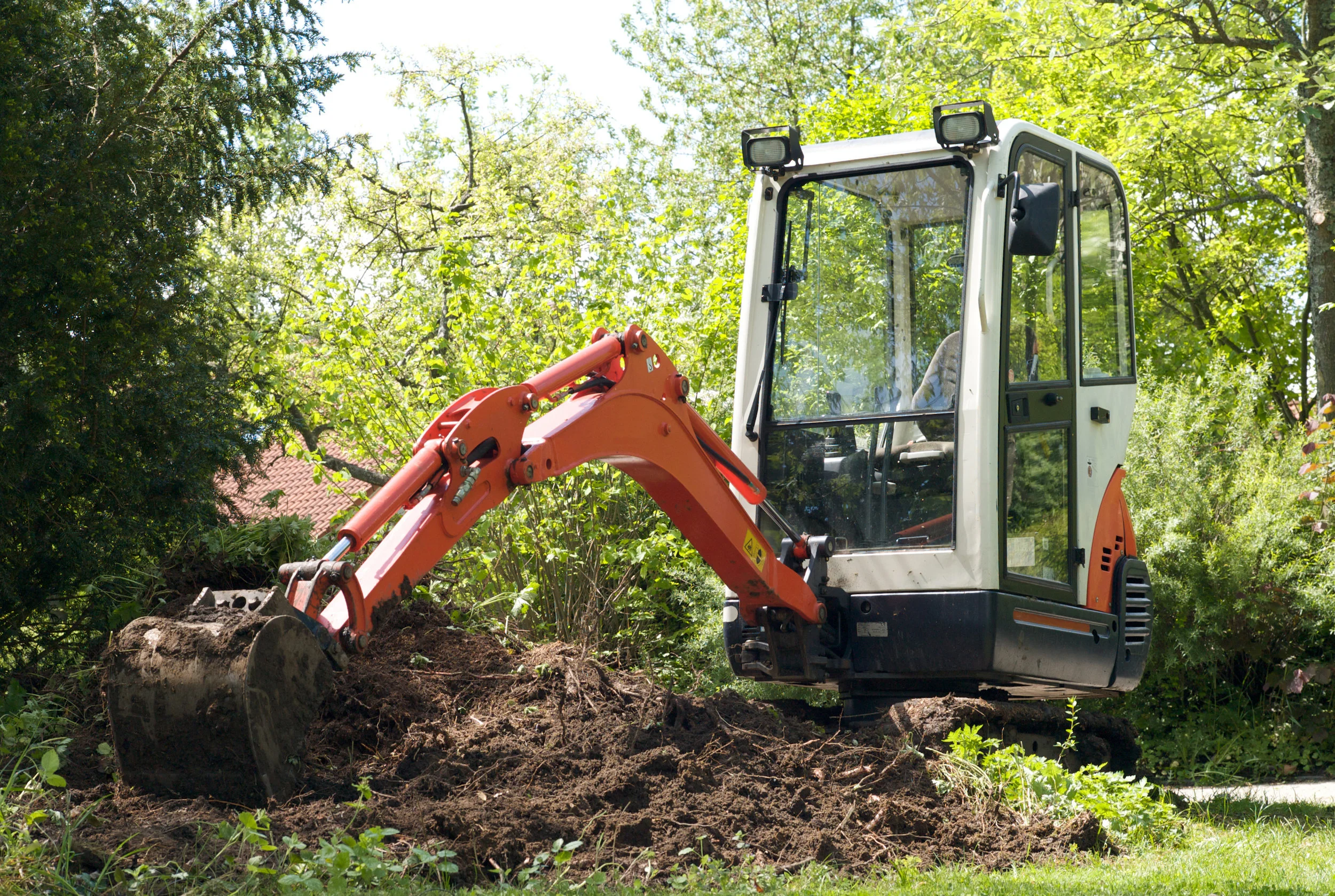 How Sharon, MA, Excavation Companies Can Help Your Drainage Problems
