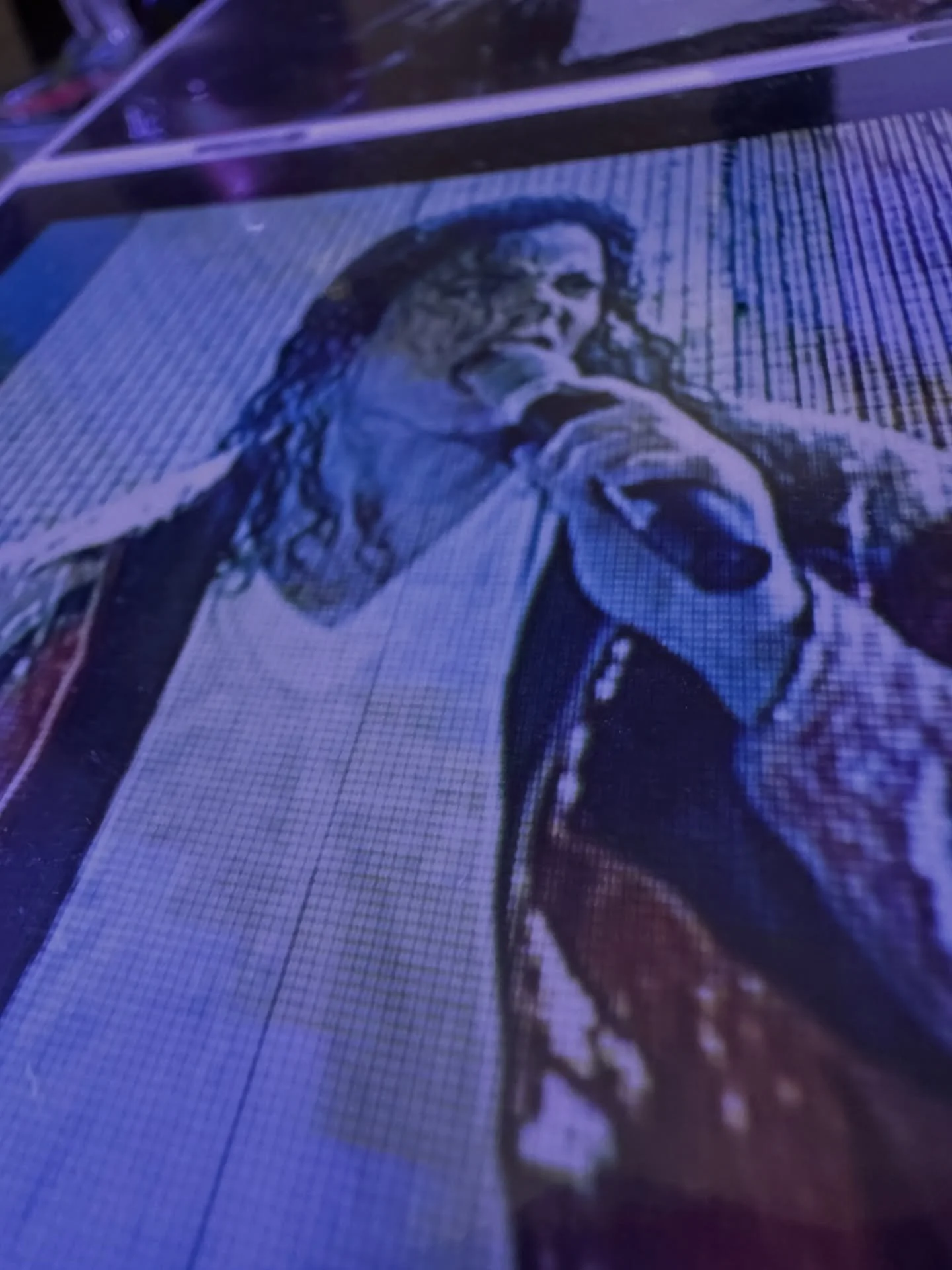 當時演唱會好忙 
安排一啲活動之餘 
又要做訪問Tour
舞蹈員同合音歌手等等 
佢哋真好人又無架子嘅superstar! 
第一次做訪問就系MJ班底 
算係咁啦！