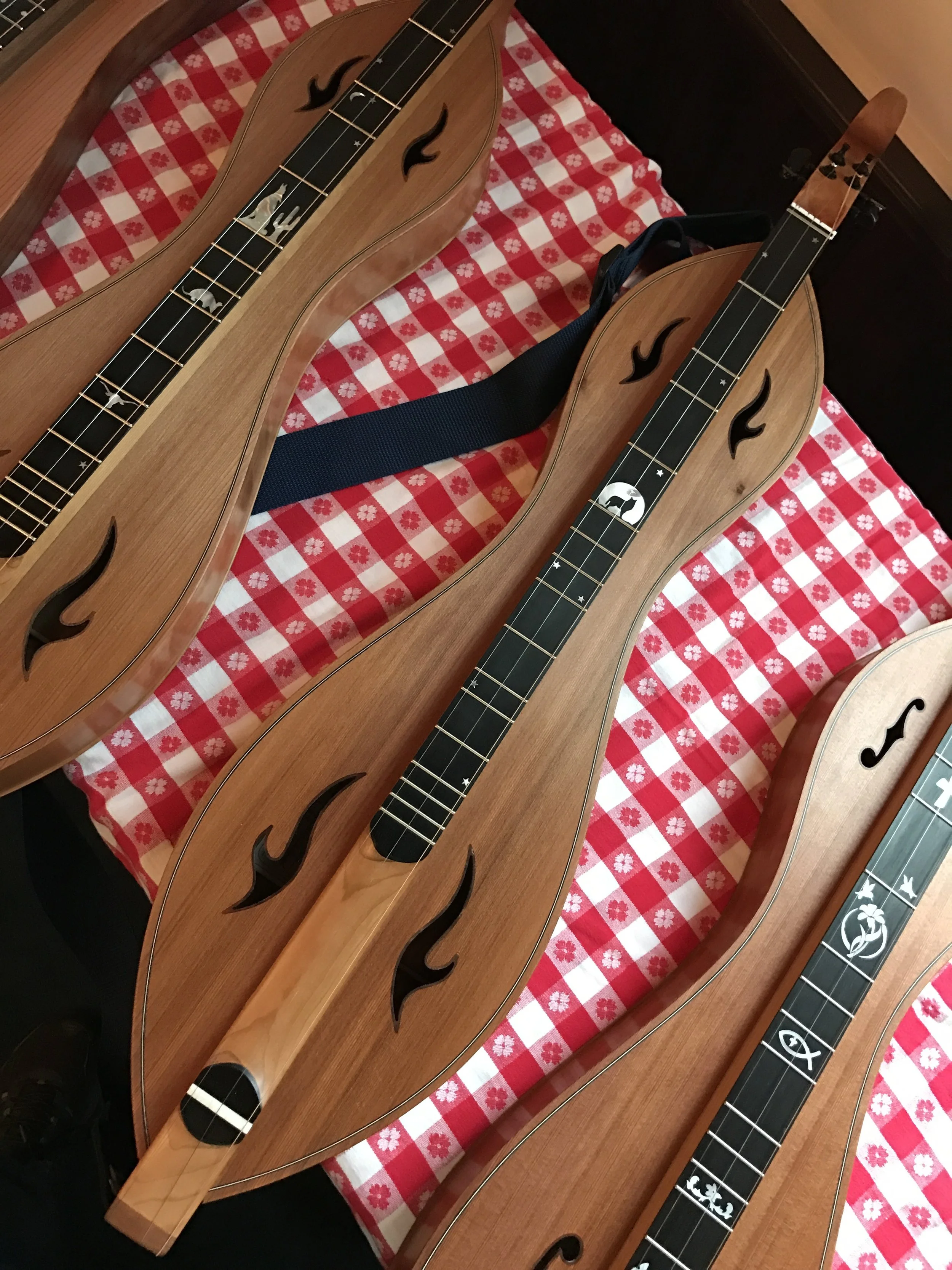 Stephen Seifert's Medium Scale Length