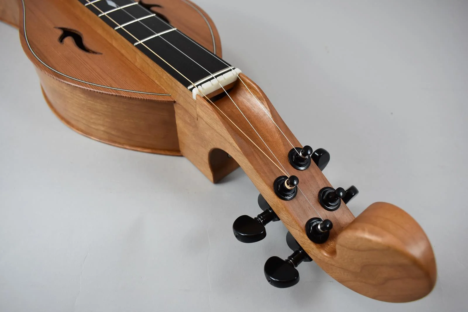 499 25" VSL Radius Fretboard — McCafferty Dulcimers