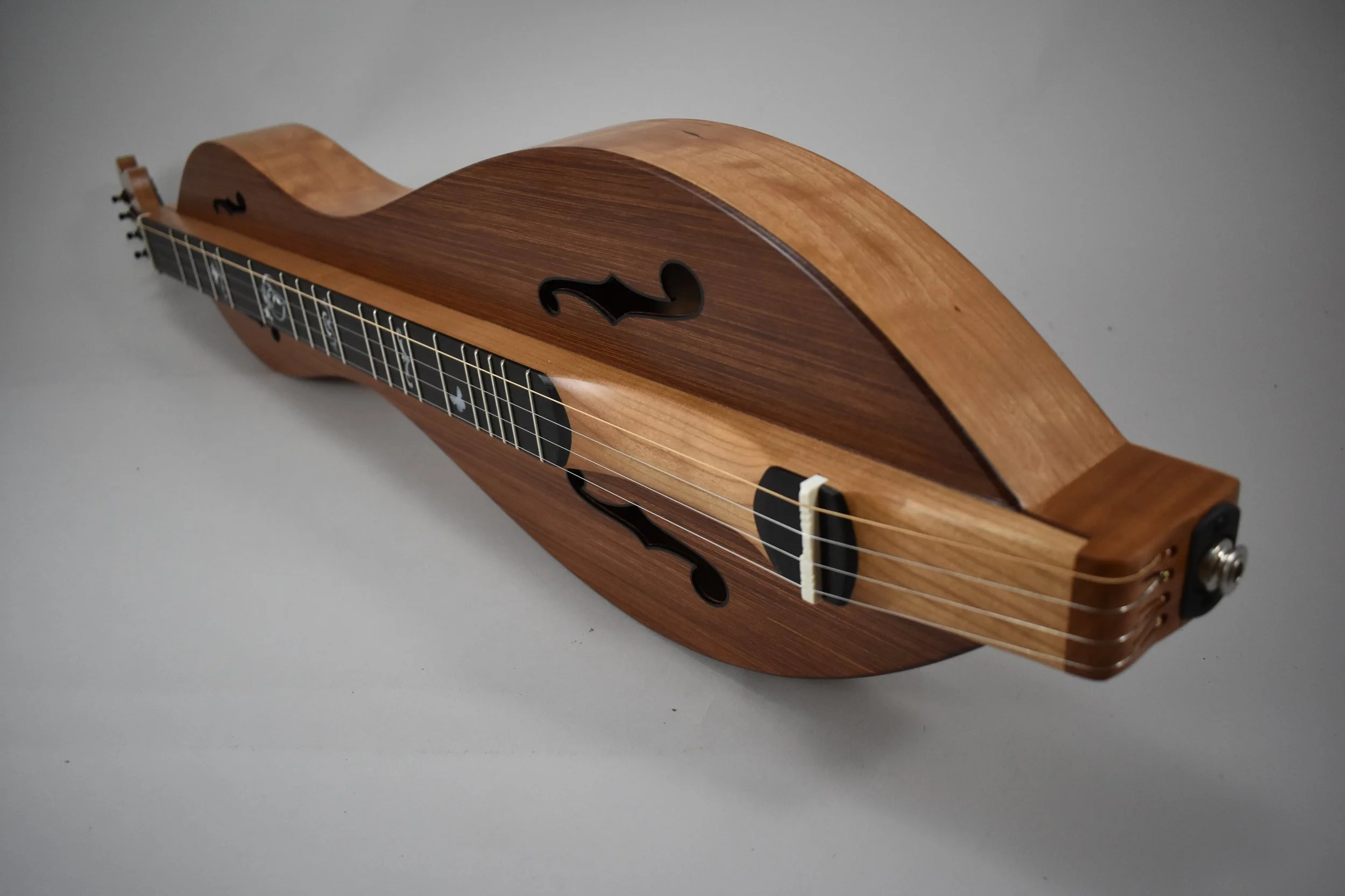 #909 - 25.8" VSL Seifert Acoustic