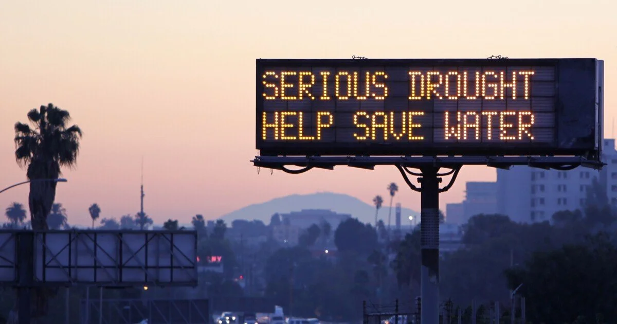 What does 80 gallons look like? The good, bad and insipid in California’s water conservation graphics