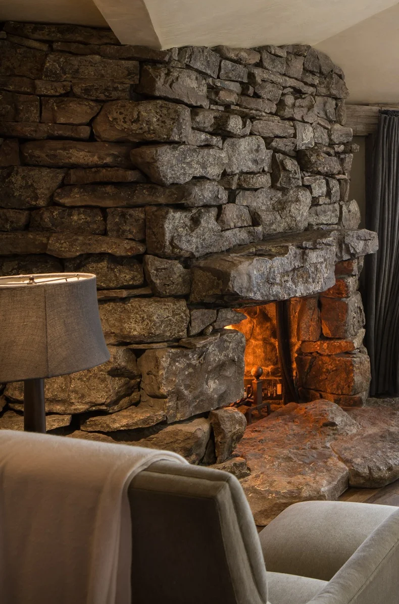 1-Rustic-Bedroom.jpg