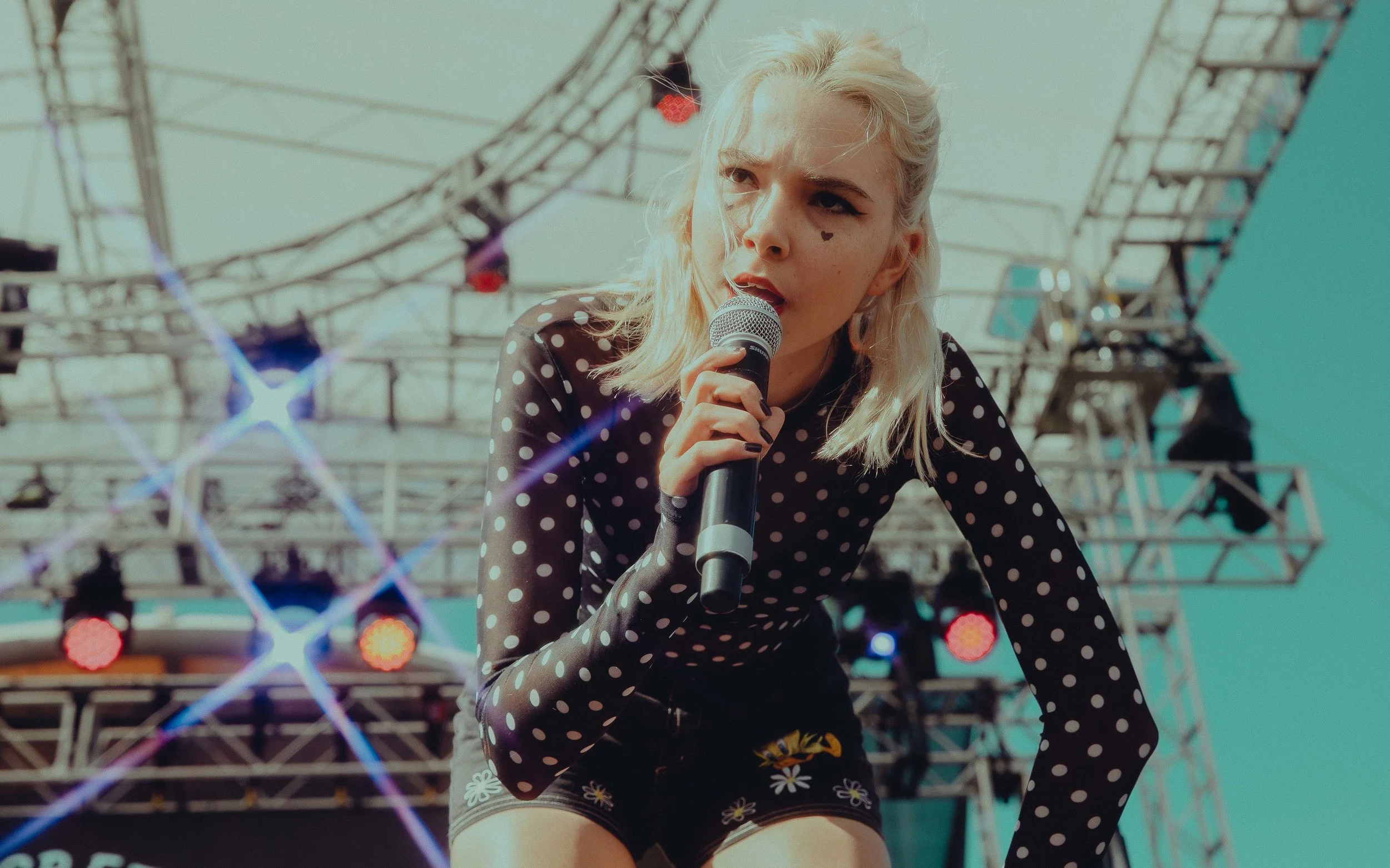 The Regrettes