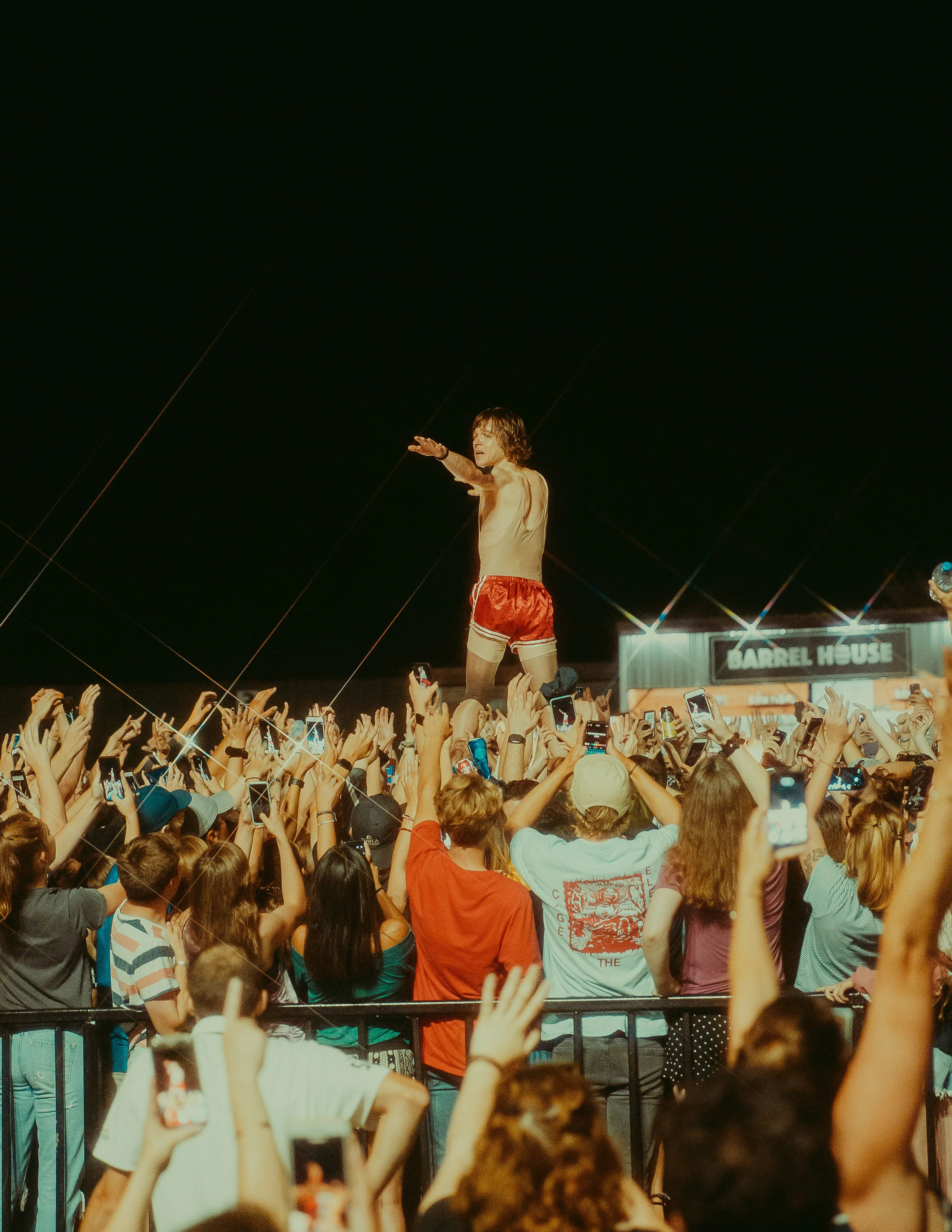 Cage the Elephant