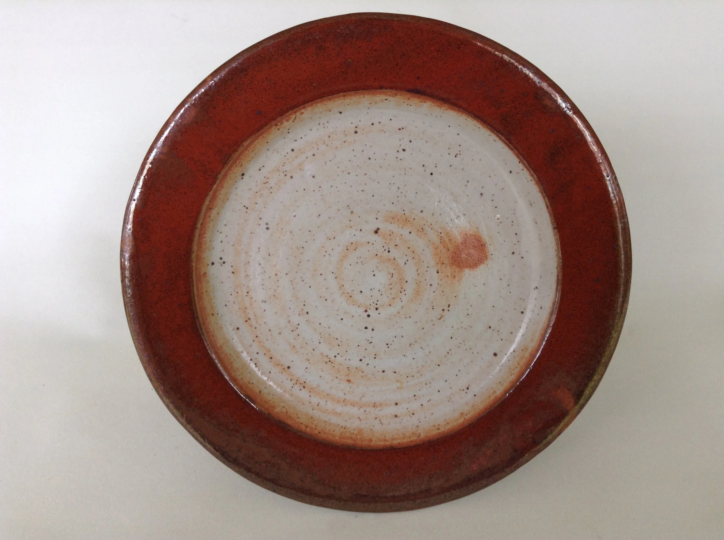 Red-rimmed plate