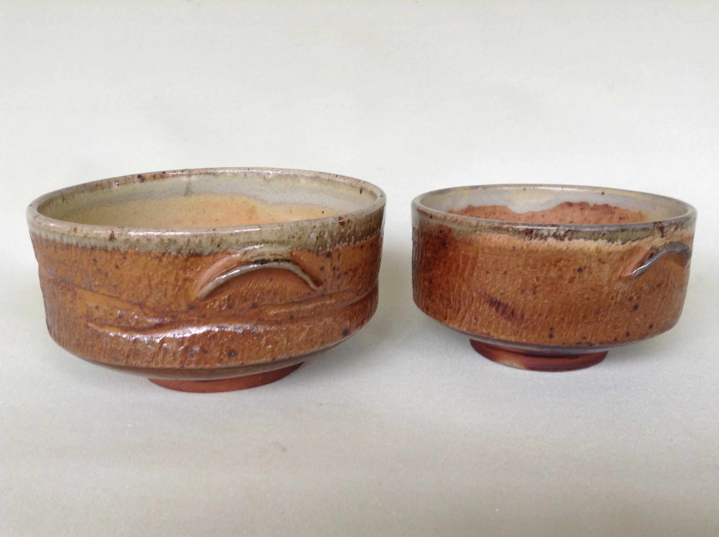 Lug handle tea bowl
