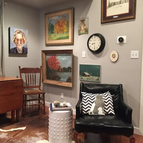 The decor of our adorable Airbnb in East Austin