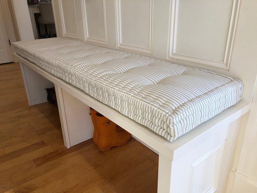 Tufted Bench Make Your Own Window Seat Cushion Window Bench Diy