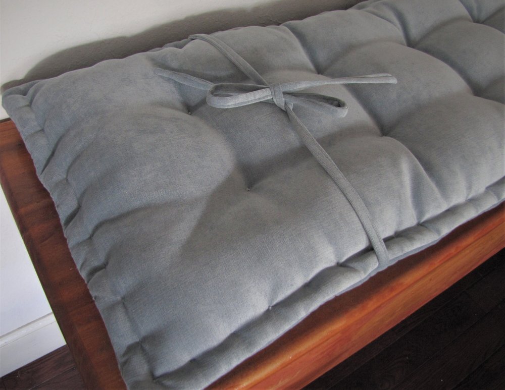 Grateful Home — Bench Pad with Ties, Custom French Mattress