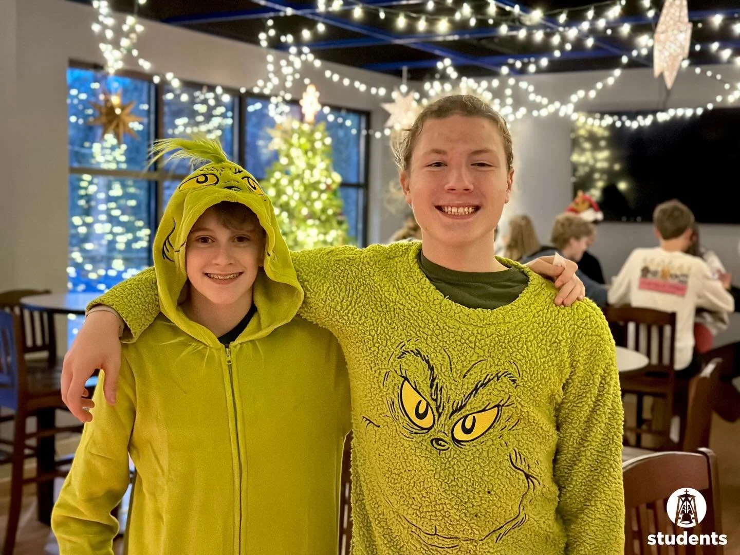 Louvre-level heist.
Youth-group-level chaos.
Christmas-level joy.
527 Christmas Party delivered. 🎄🔥