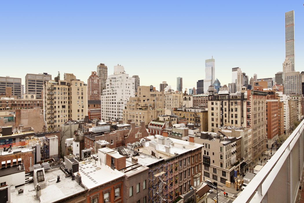 20 East 68th Street, Apt 12D | Represented Buyer | $2,500,000