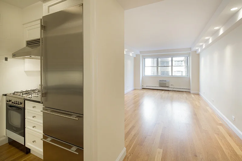 20 East 68th Street, Apt 3B | Represented Buyer | $1,395,000