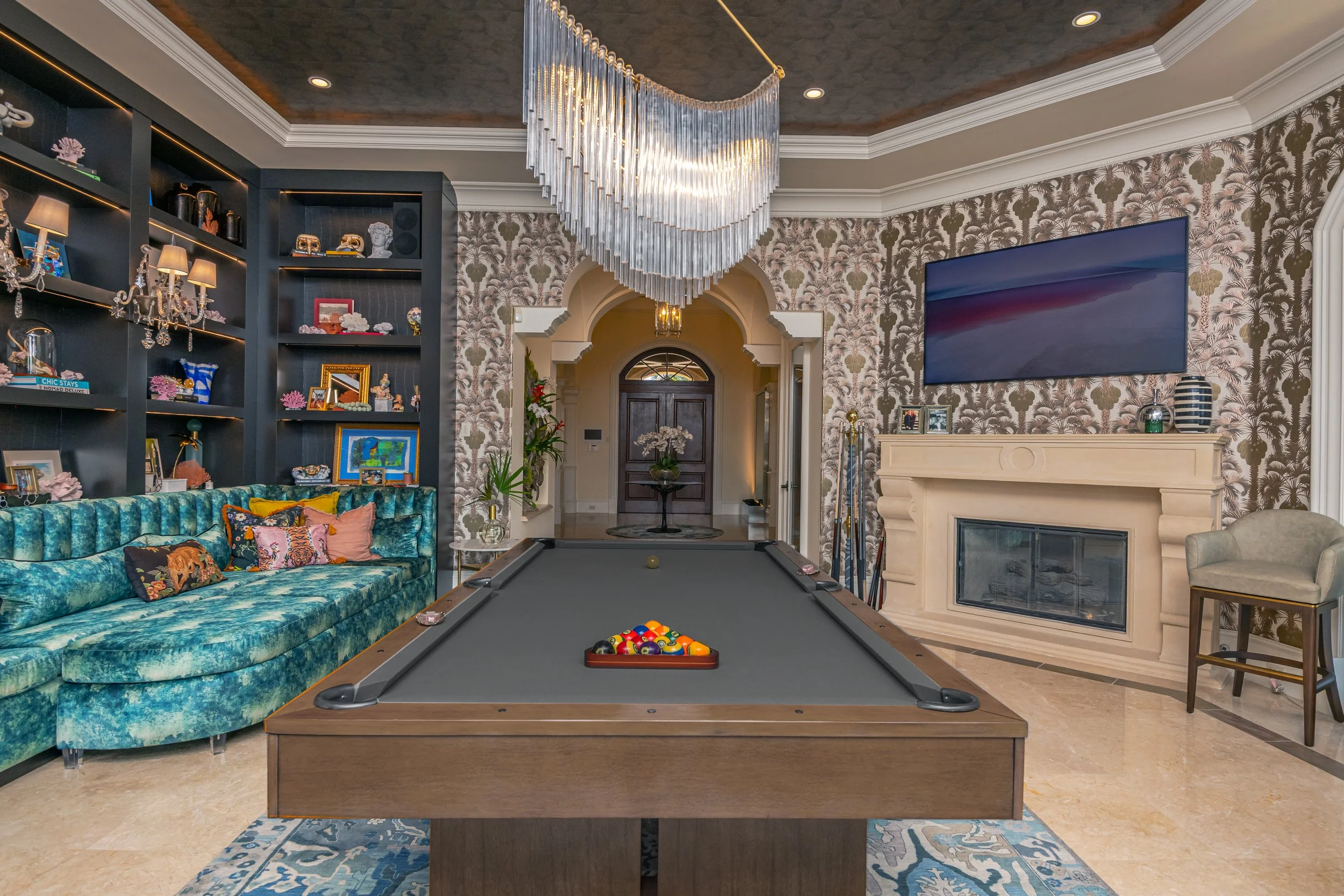 pool table .jpg