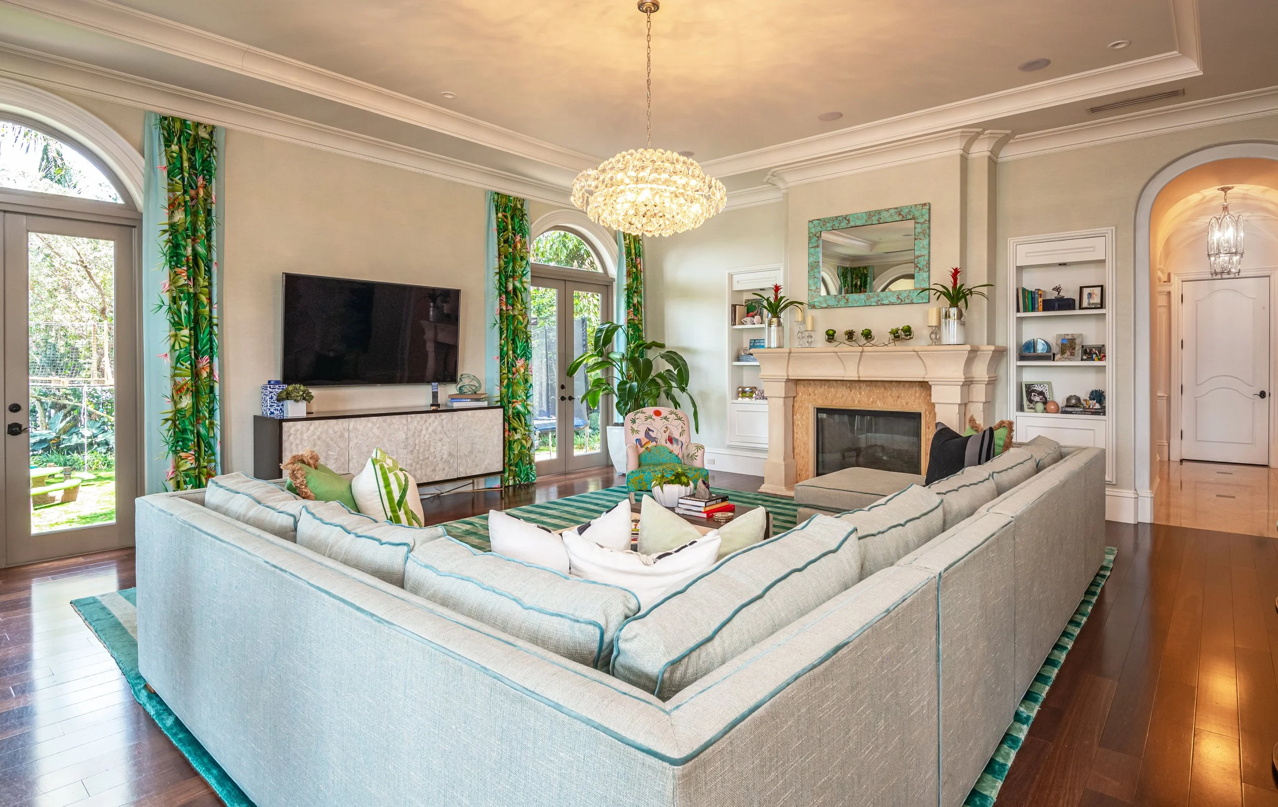 family room wide.jpg