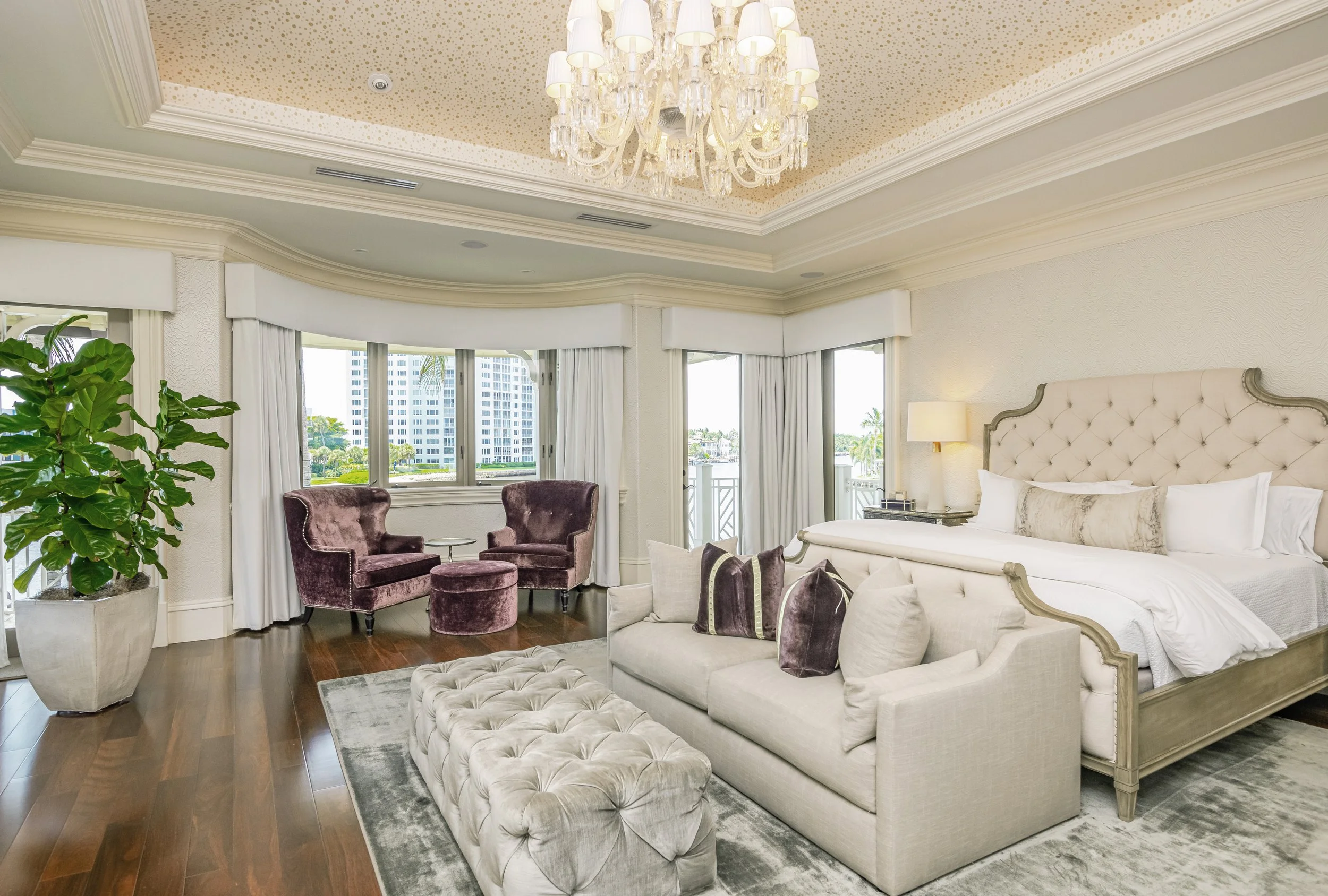 Bedroom wide.jpg