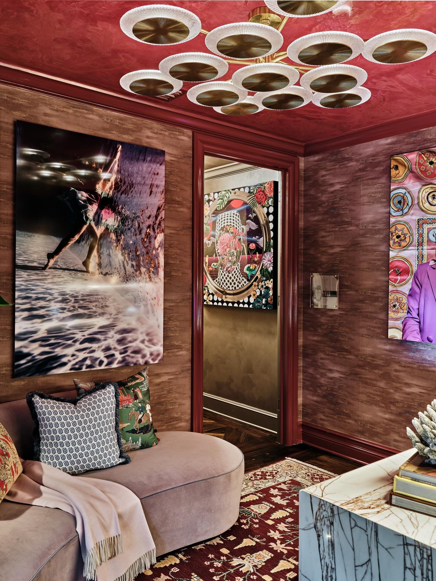 Cookie-cutter homes? Not our vibe.
At Errez, we believe your space should be as original as you are.

Biographical Design means no two projects ever look the same&mdash;because no two stories are alike. Whether you&rsquo;re a book-loving minimalist o
