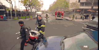 Show 9-1-1.gif