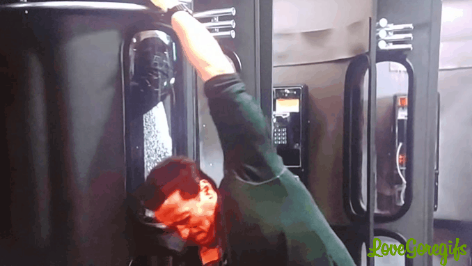 Commando.gif