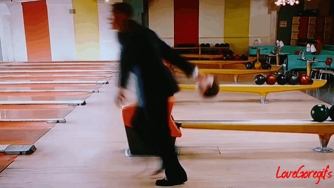 #7 Men In Black 3.gif