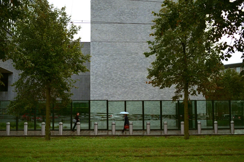 Meeting at Europol ( Flickr ) | Leica M6TTL Fuji Superia 400