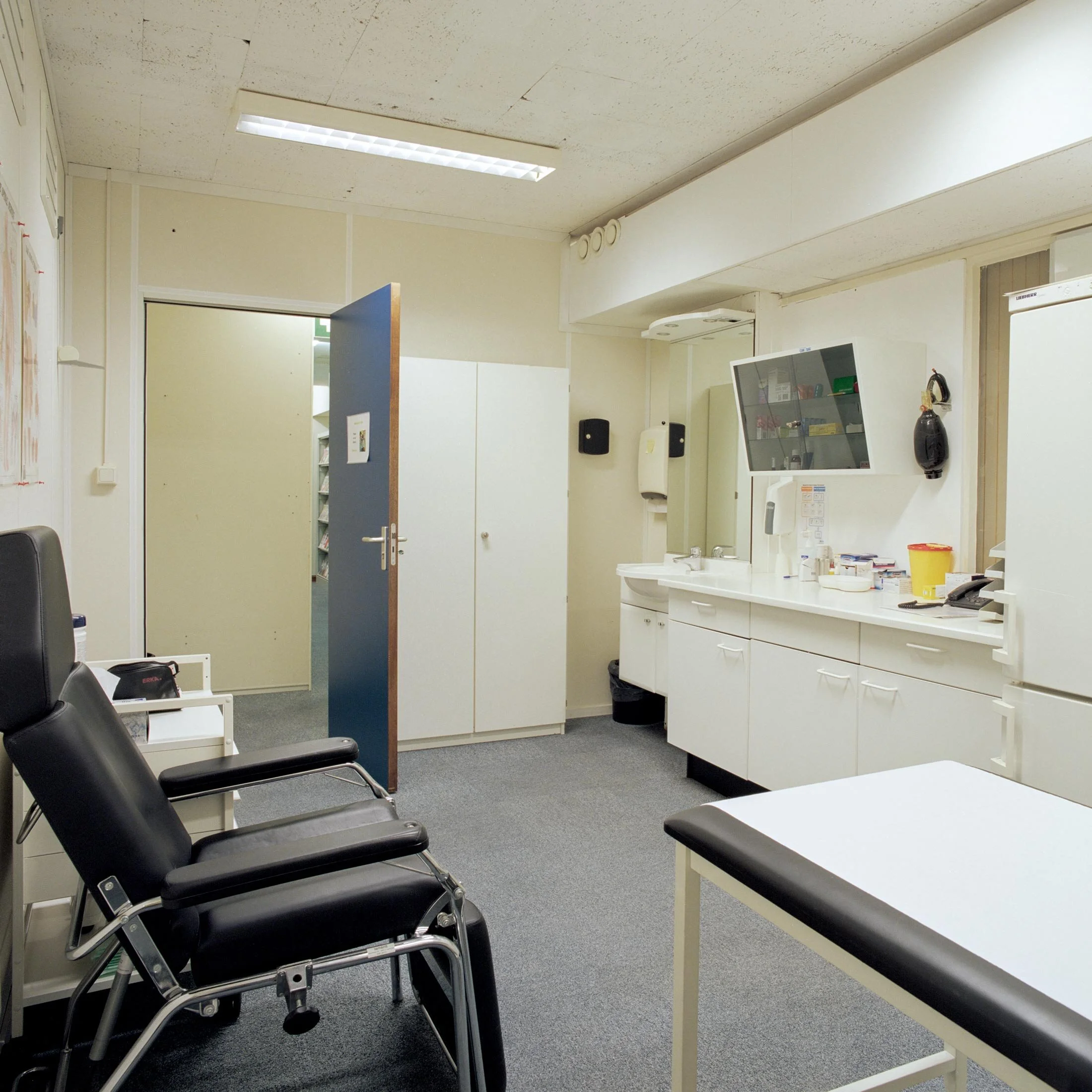 Medical Unit — Philip Dygeus Photo
