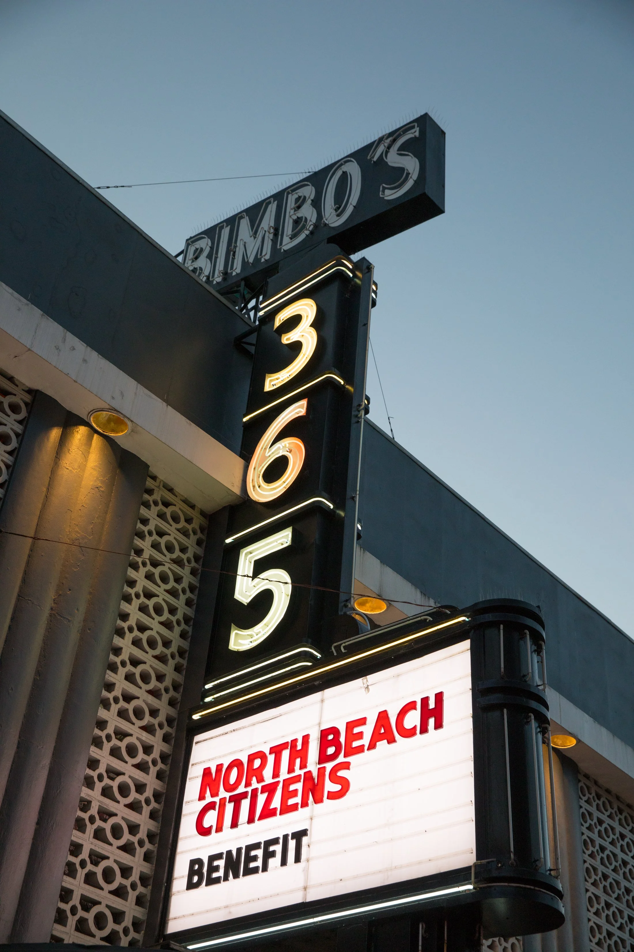 Fall Event Big Success at Bimbo's 365 Club 