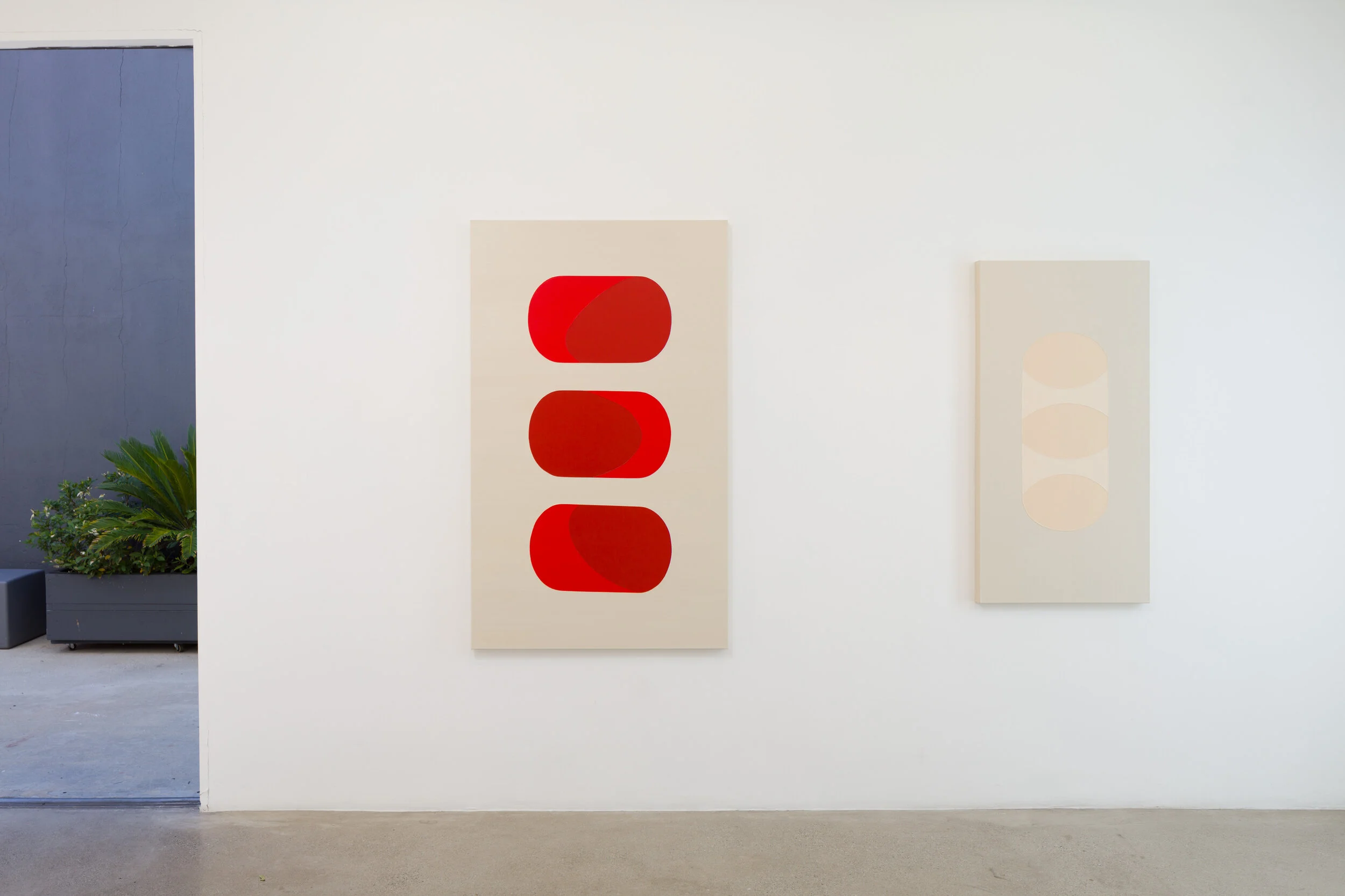 Millay_Levitation-2019_Anat-Ebgi-AE2_Installation-view-11.jpg
