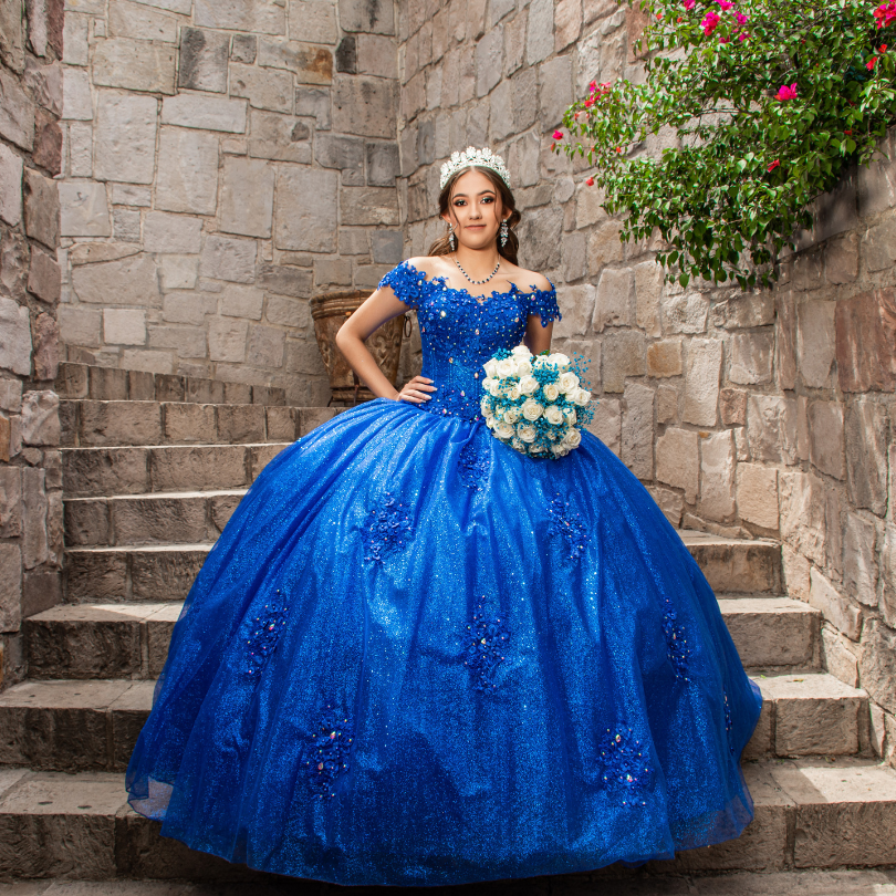 Los Quince de Hannia