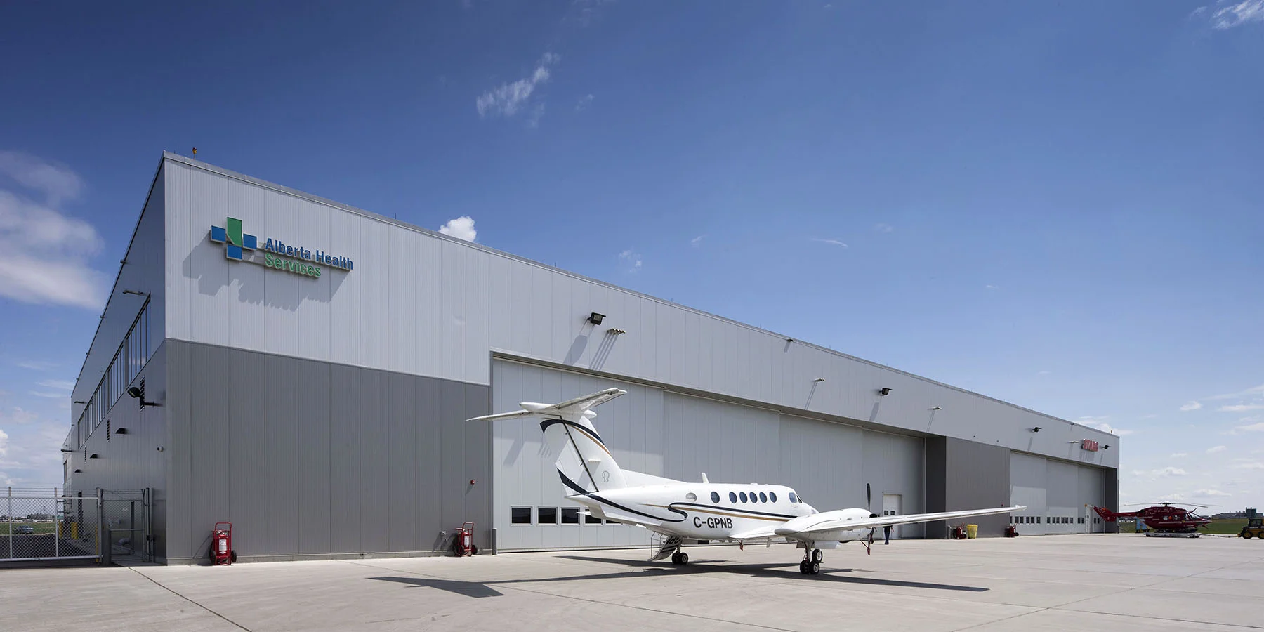 2015_025_YEG_Hangar-1651.jpg