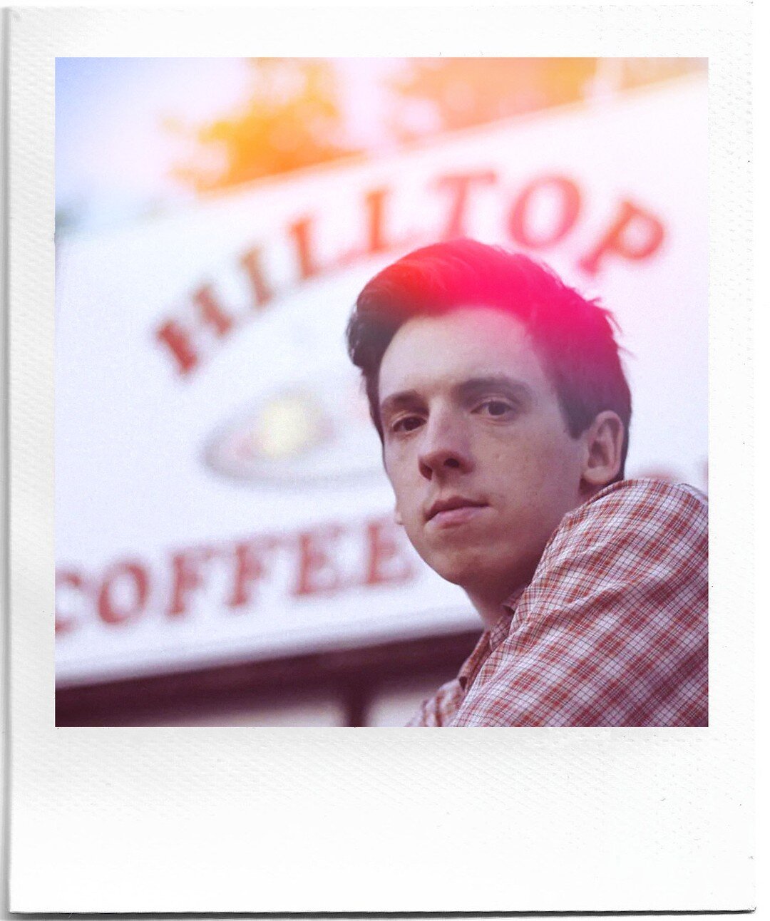 Inside The Artists Studio
Ep097 - Christo Graham
.
Christo Graham (@grahamsgeneralstore) of Lansdowne, Ontario joins @seandavisnewton to talk about living in rural Ontario, opening for magicians, and his impeccable new record &ldquo;Turnin&rsquo;&rdquo;.
.
Check it out here:
cupsncakespod.com
(working link in description)
Or
Find it wherever you get podcasts. (Including Spotify!)
.
#canadianmusic #musicmedia #newmusic #musicinterview #podcast #musicpodcast #interviewpodcast #indiemusic #instamusic #interview #canadianartists #canadianarts #canada