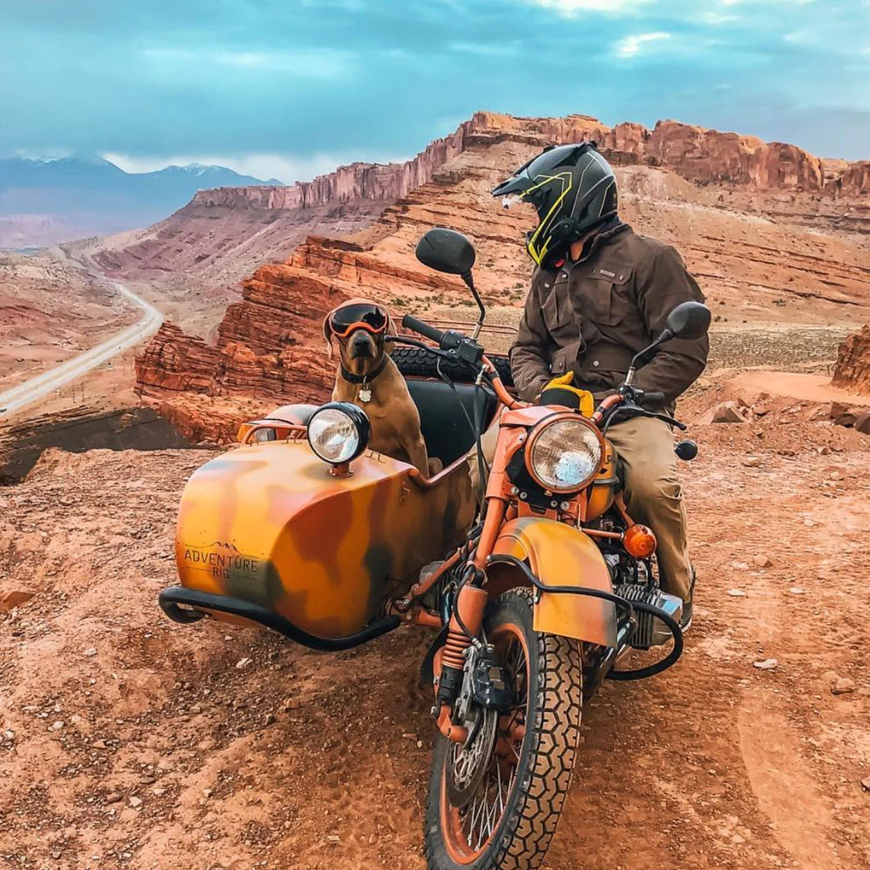 Incredible pic by @adventurerig in Moab, Utah.