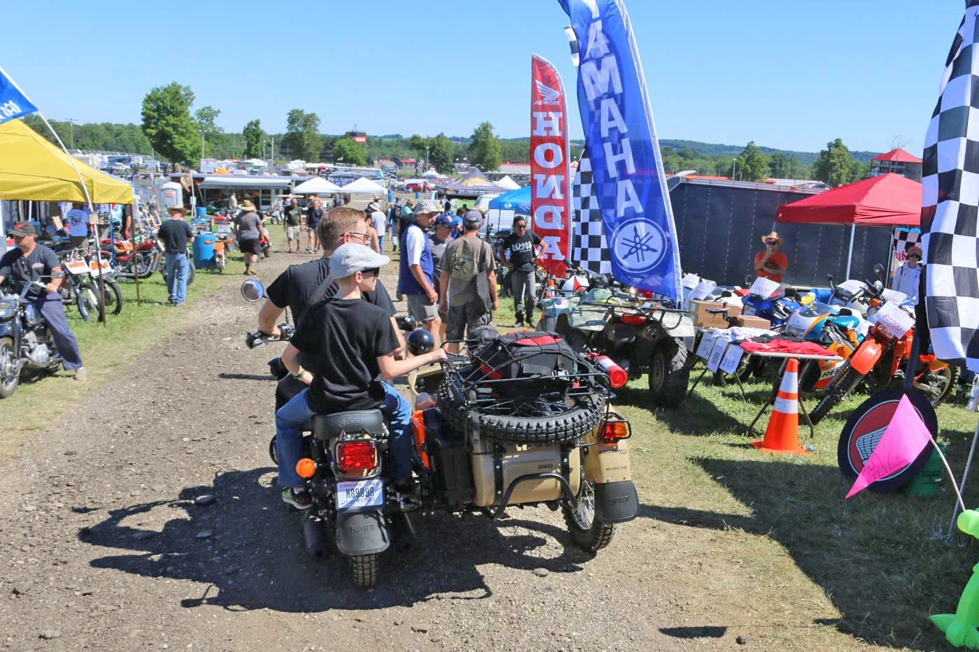 VMD-Ural-swapmeet2w.jpg