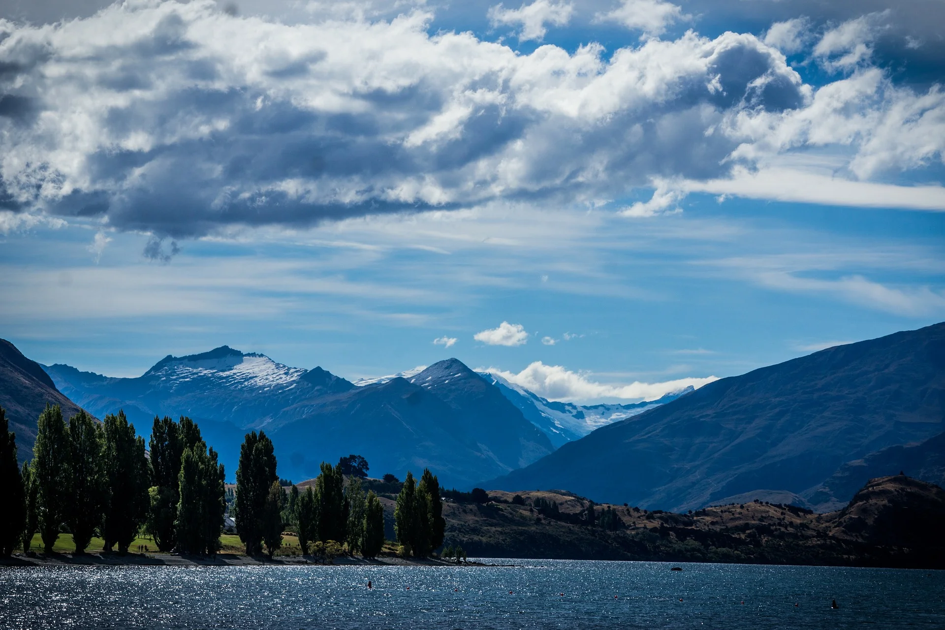 wanaka-325379_1920.jpg