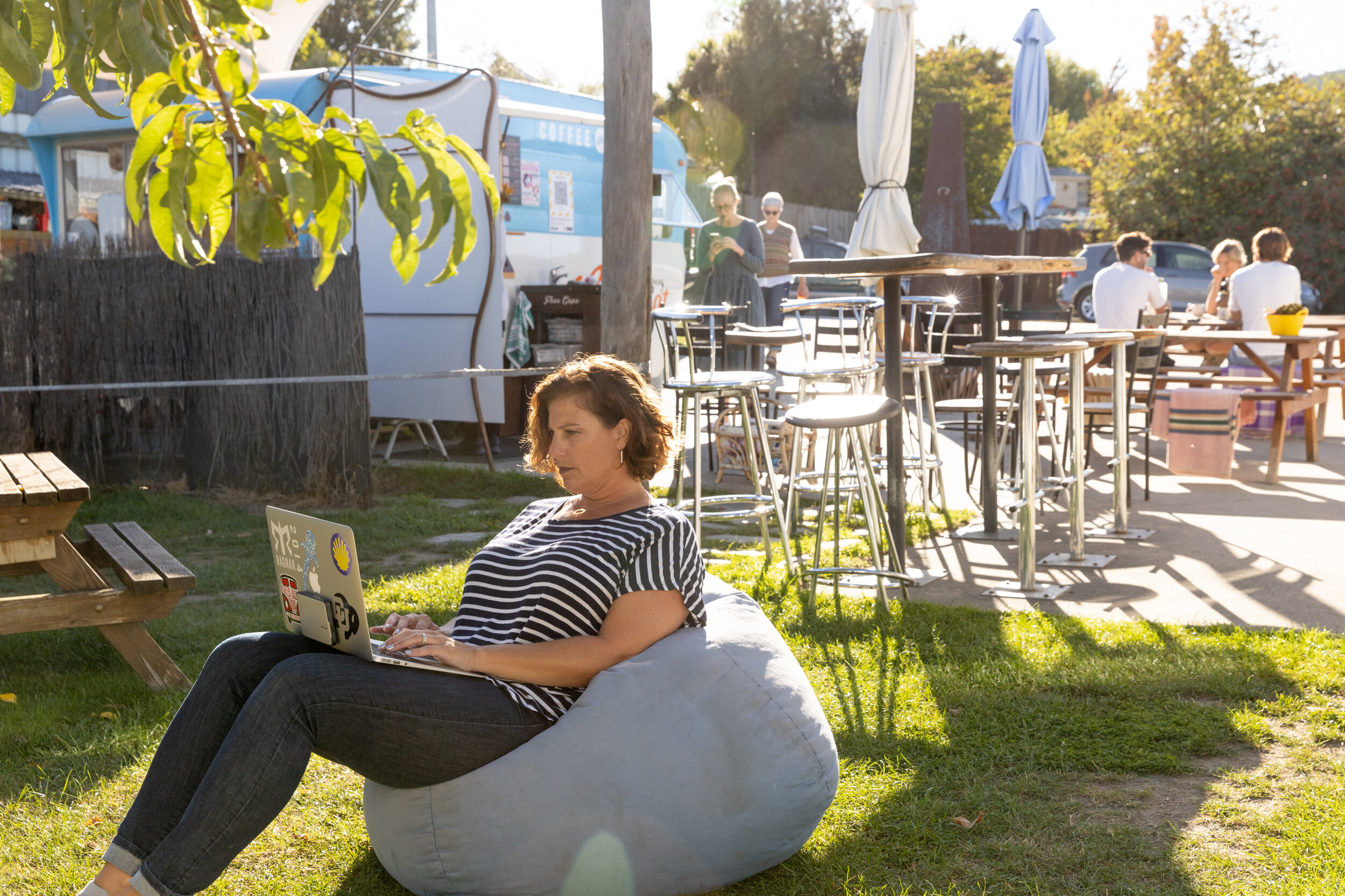  The Cell Coworking Space shares a garden with a food truck serving amazing coffees and treats. Perfect for meetings, change of atmosphere, or a wee break. 