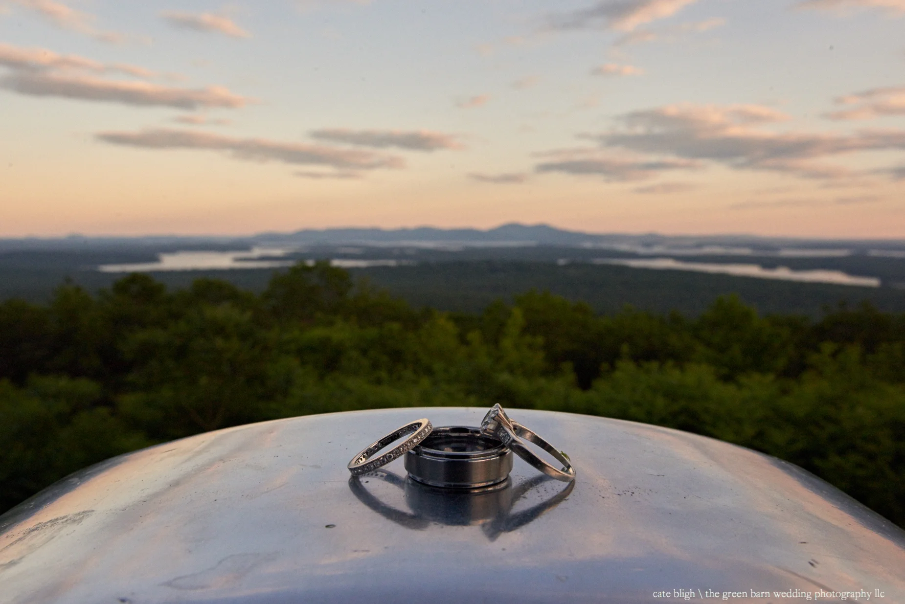 castle-in-the-clouds-wedding-photos-by-cate-bligh-101.jpg
