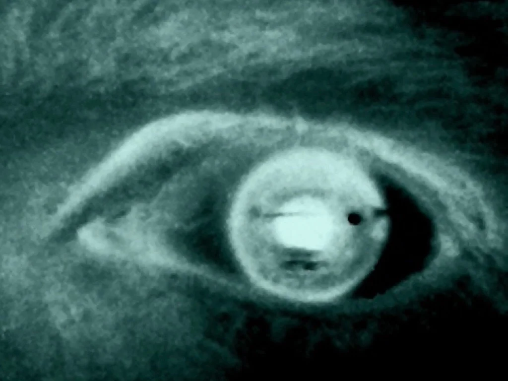 The Cry Of The Bell - rAveNswAn