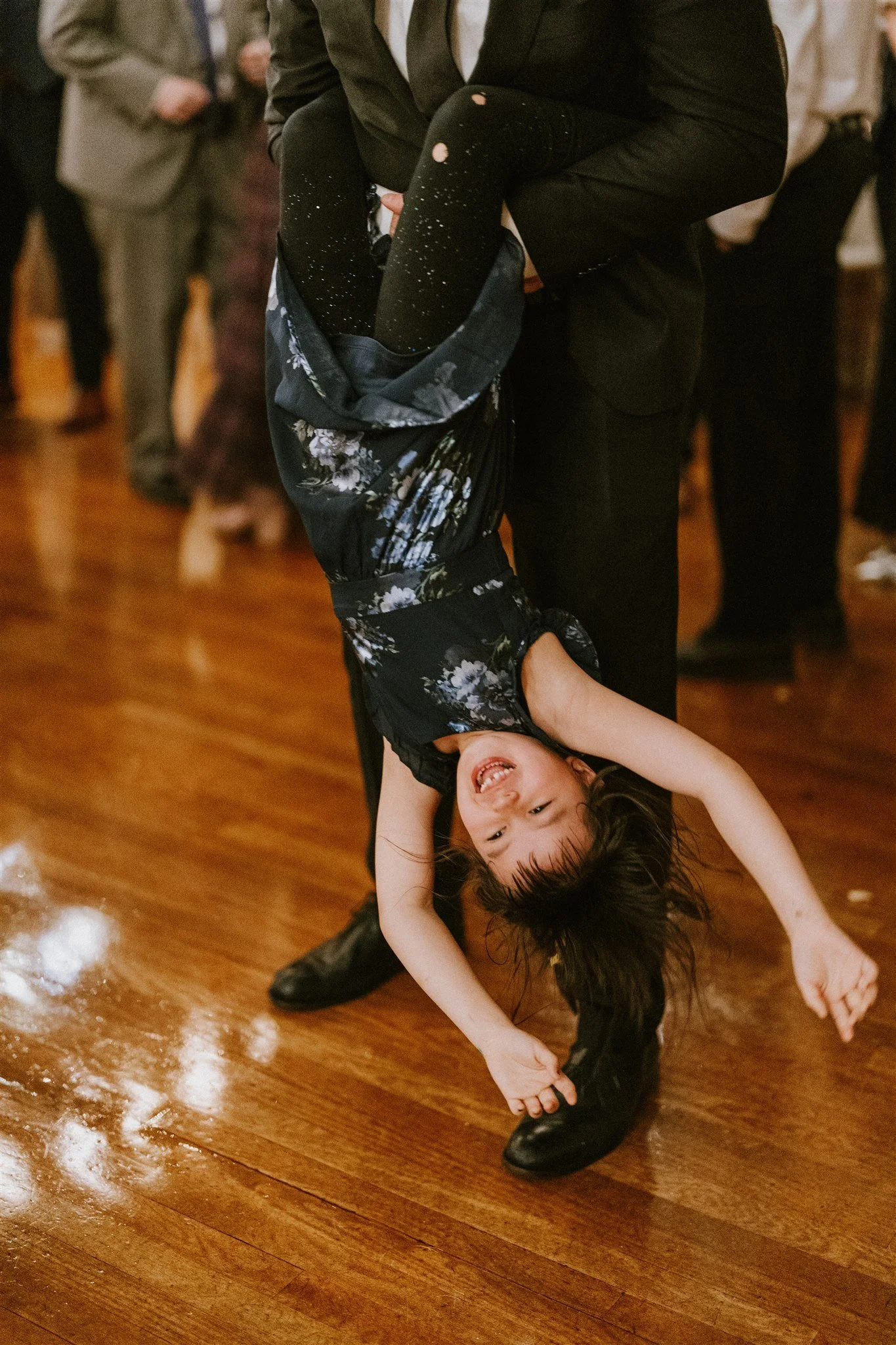 13MorePartying-34.jpg