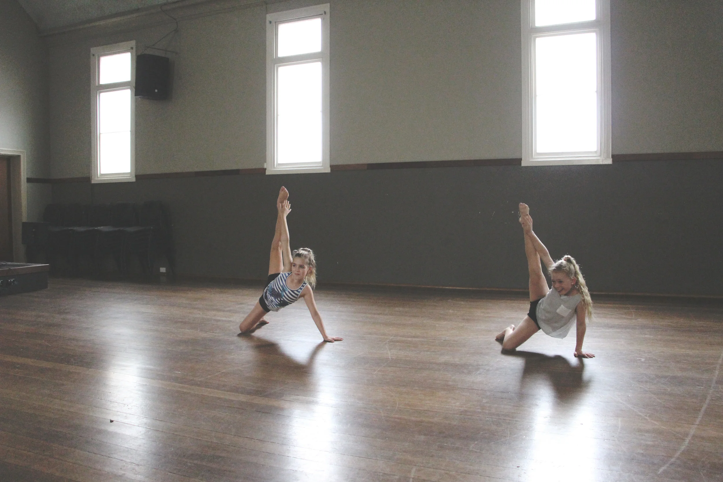 Young Movers (5-14yrs)