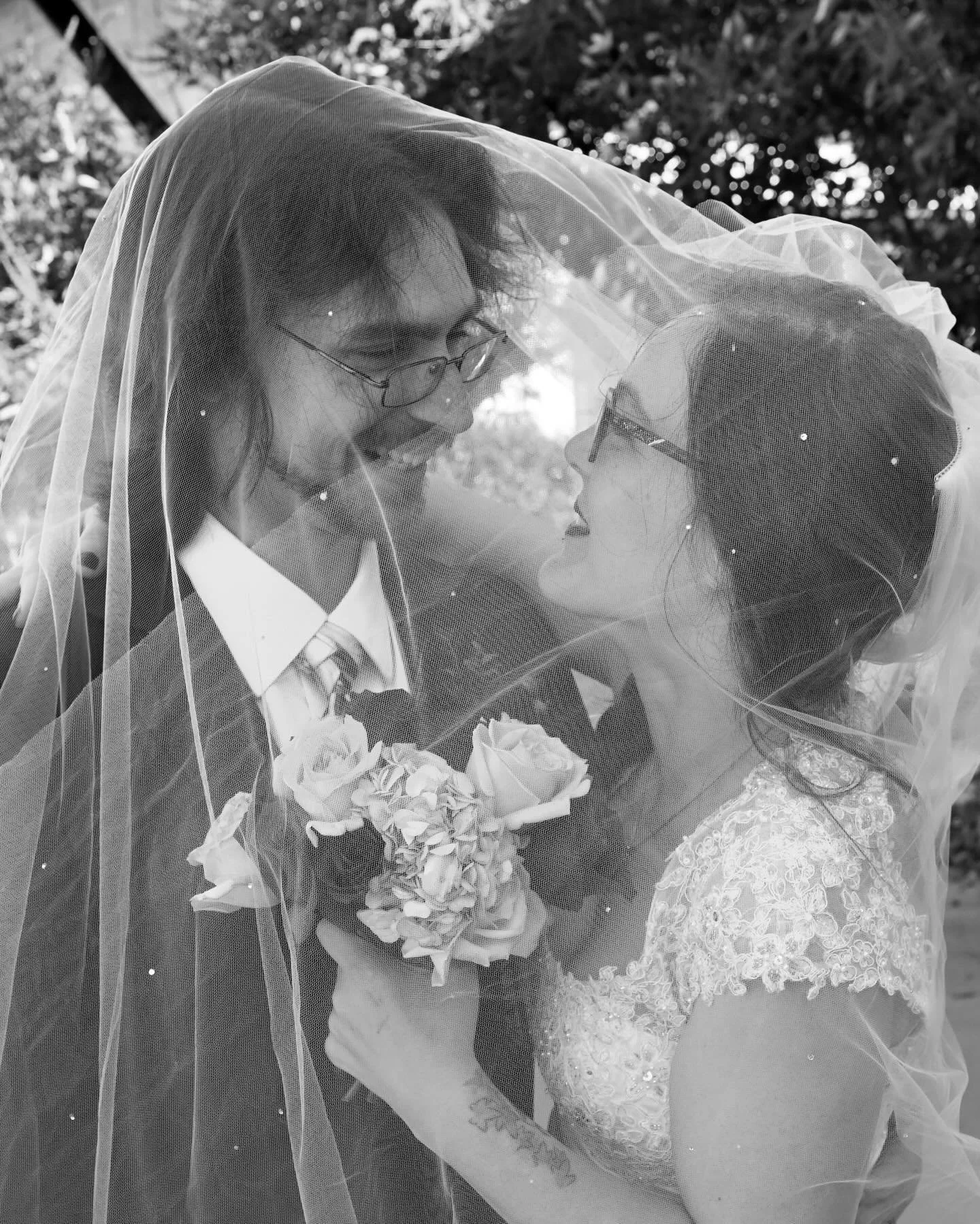 This day was a perfect as this photo 🤍 11.20.23 🤍

#wedding #weddingdress #weddingphotography #bridesofnorthtx #bridesofnorthtexas #elopement #elopmentphotographer #feragnevilla #feragnephotography #dfw #dfwwedding #dfwweddings #dfwweddingvenue #he